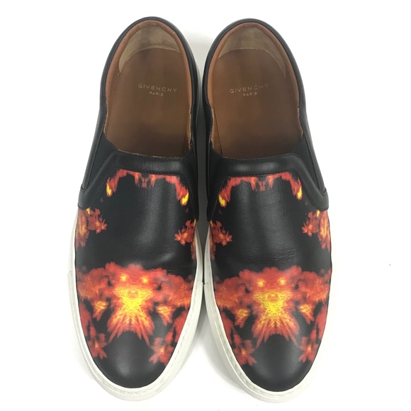 GIVENCHY Fire Flame Print Leather Slip-On Sneakers - Picture 4 of 8